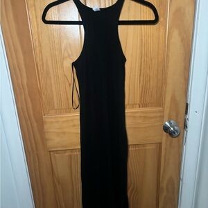 Elegant Black Sleeveless Ribbed Dress
